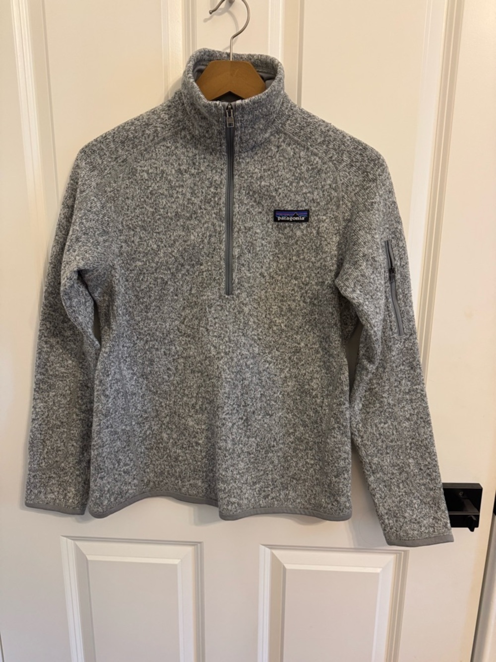 Patagonia Women's Heather Grey Half-Zip Fleece Jacket